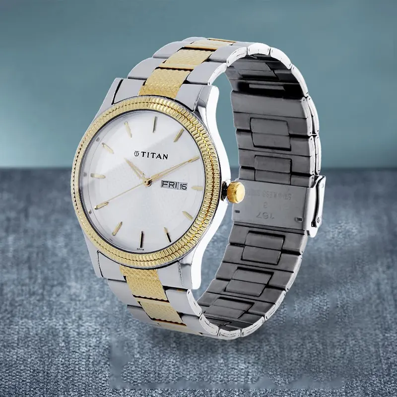 Titan Karishma Stainless Steel Two tone Men's Watch | 1650BM03